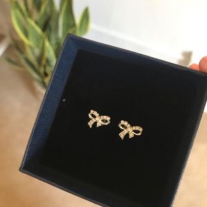 Bow ribbon sterling silver studs
